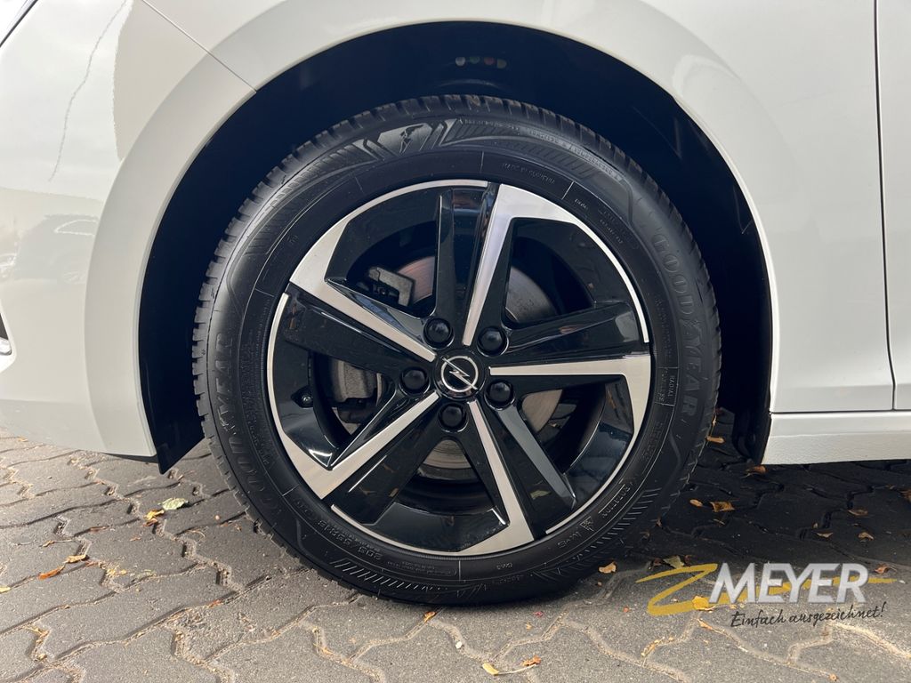 Opel Astra 2024
