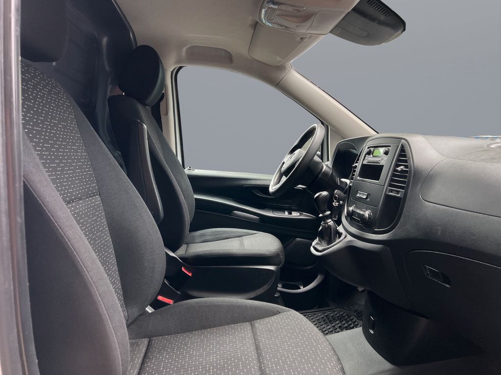 Mercedes-Benz Vito 2023