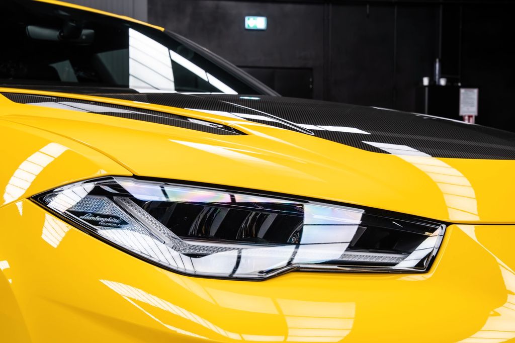 Lamborghini Urus 2025