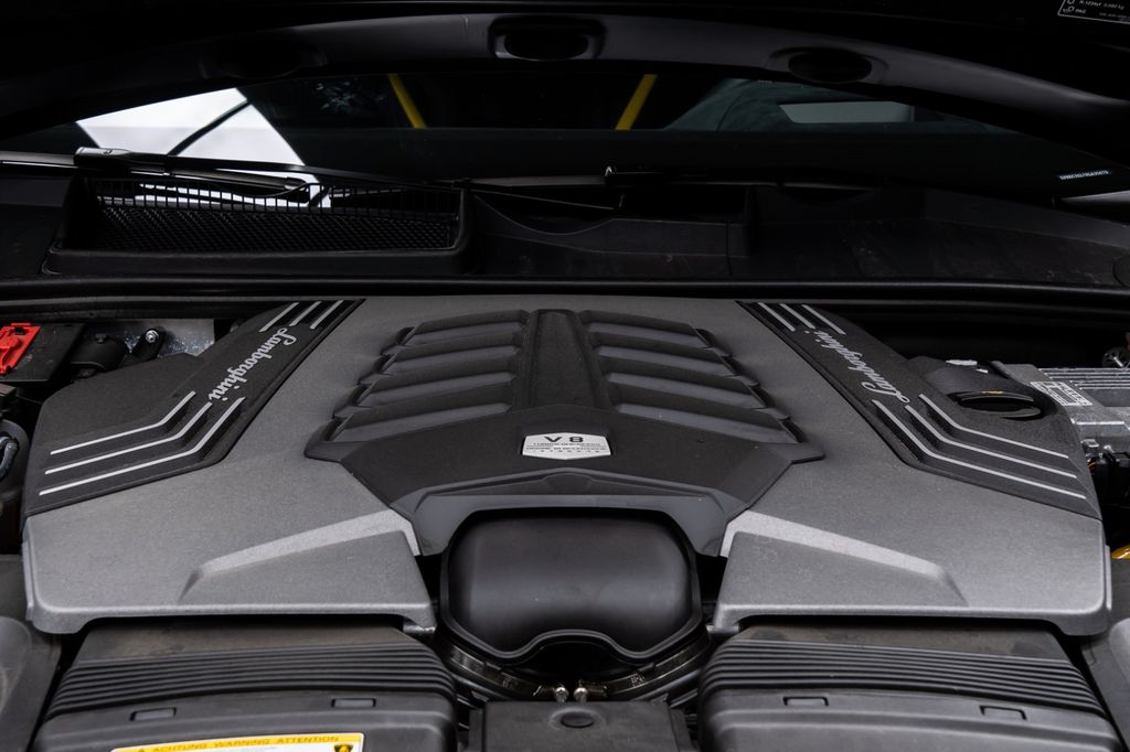 Lamborghini Urus 2025