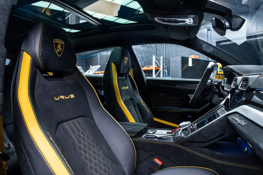 Lamborghini Urus 2025