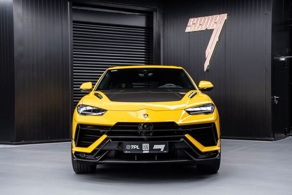 Lamborghini Urus 2025