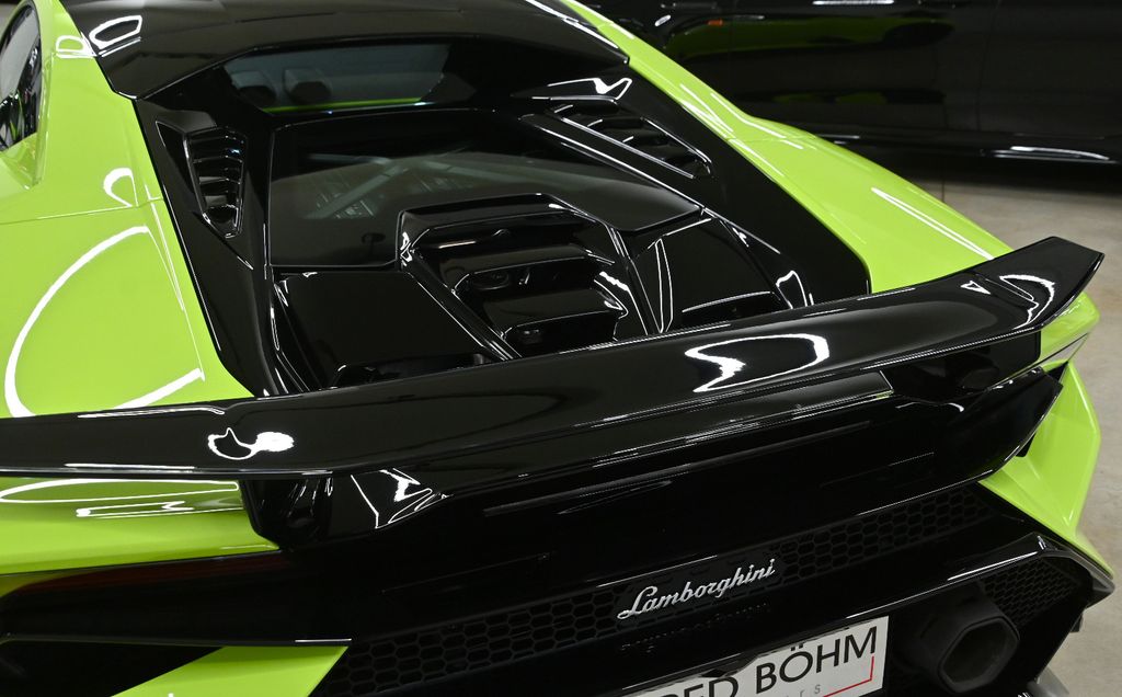 Lamborghini Huracán 2024