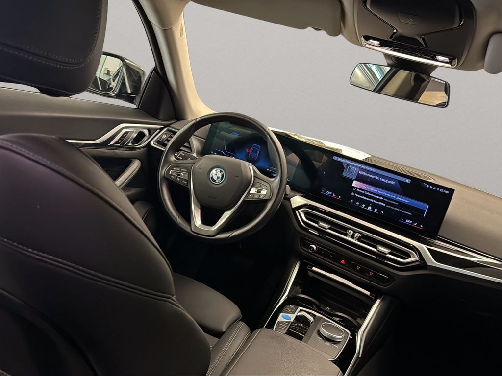 BMW i4 2023