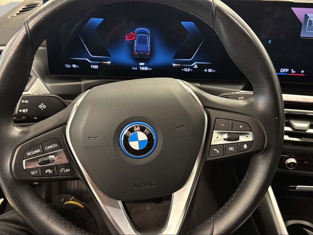 BMW i4 2023