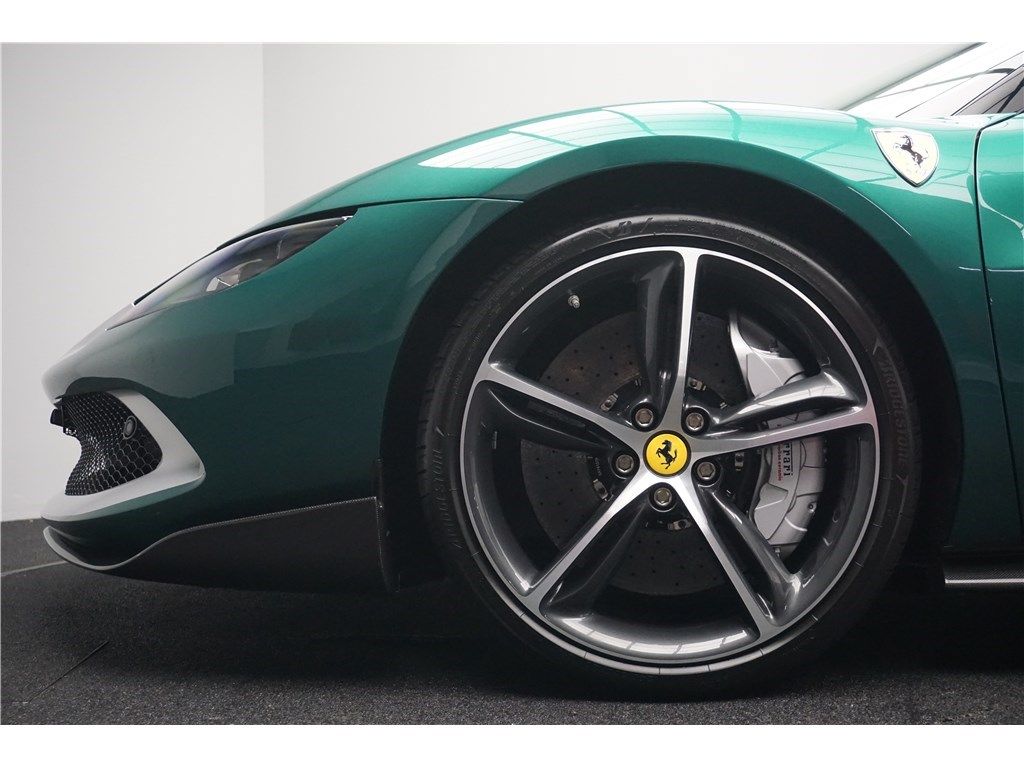 Ferrari 296 GTB 2023