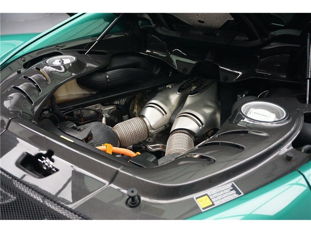 Ferrari 296 GTB 2023