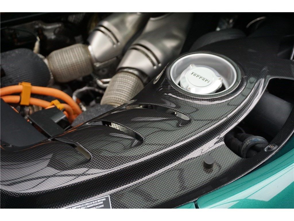 Ferrari 296 GTB 2023