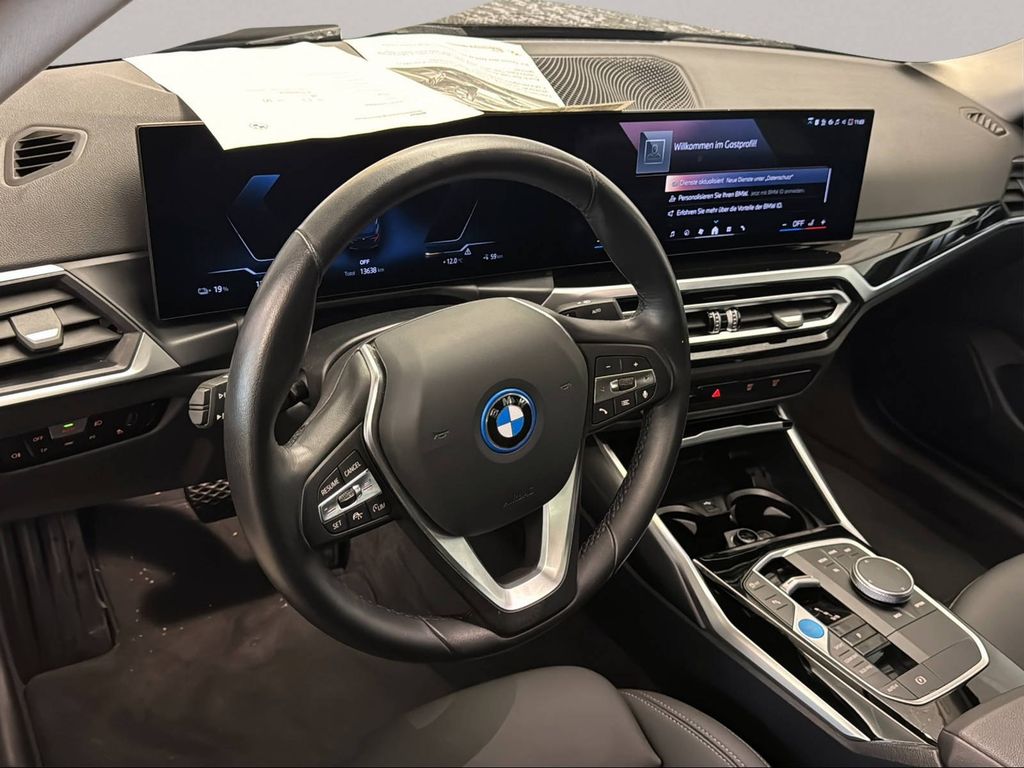 BMW i4 2023