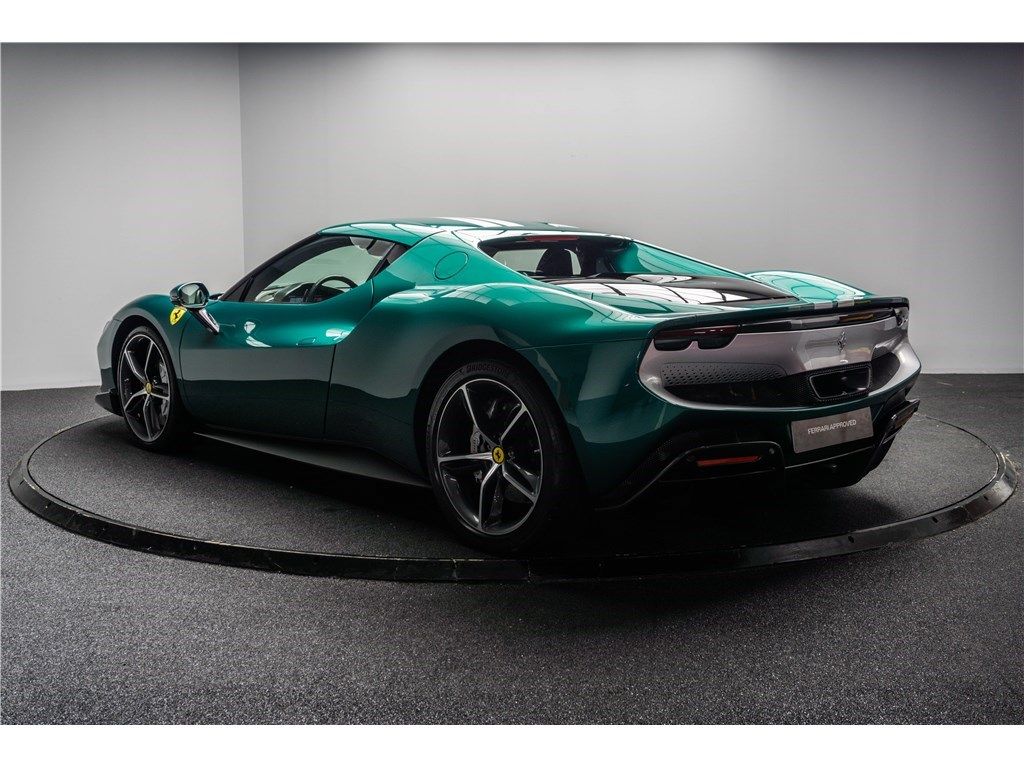 Ferrari 296 GTB 2023