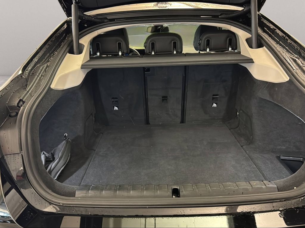 BMW i4 2023