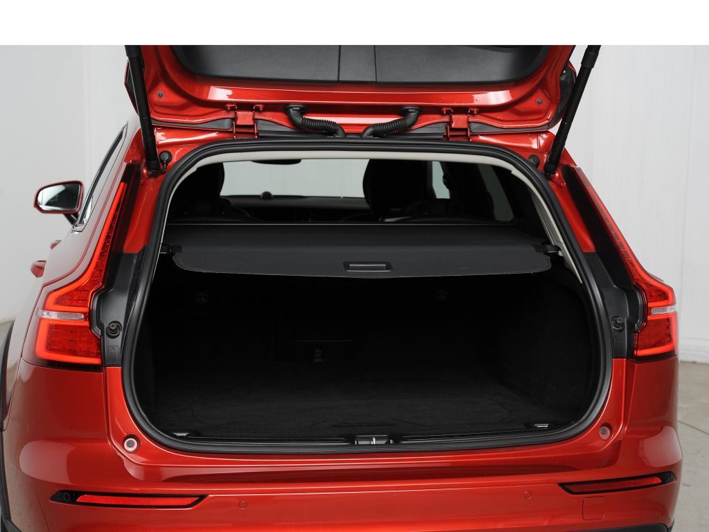 Volvo V60 Cross Country 2020