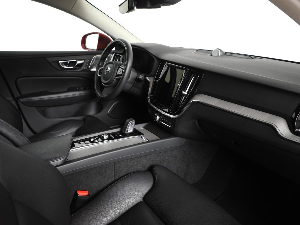 Volvo V60 Cross Country 2020