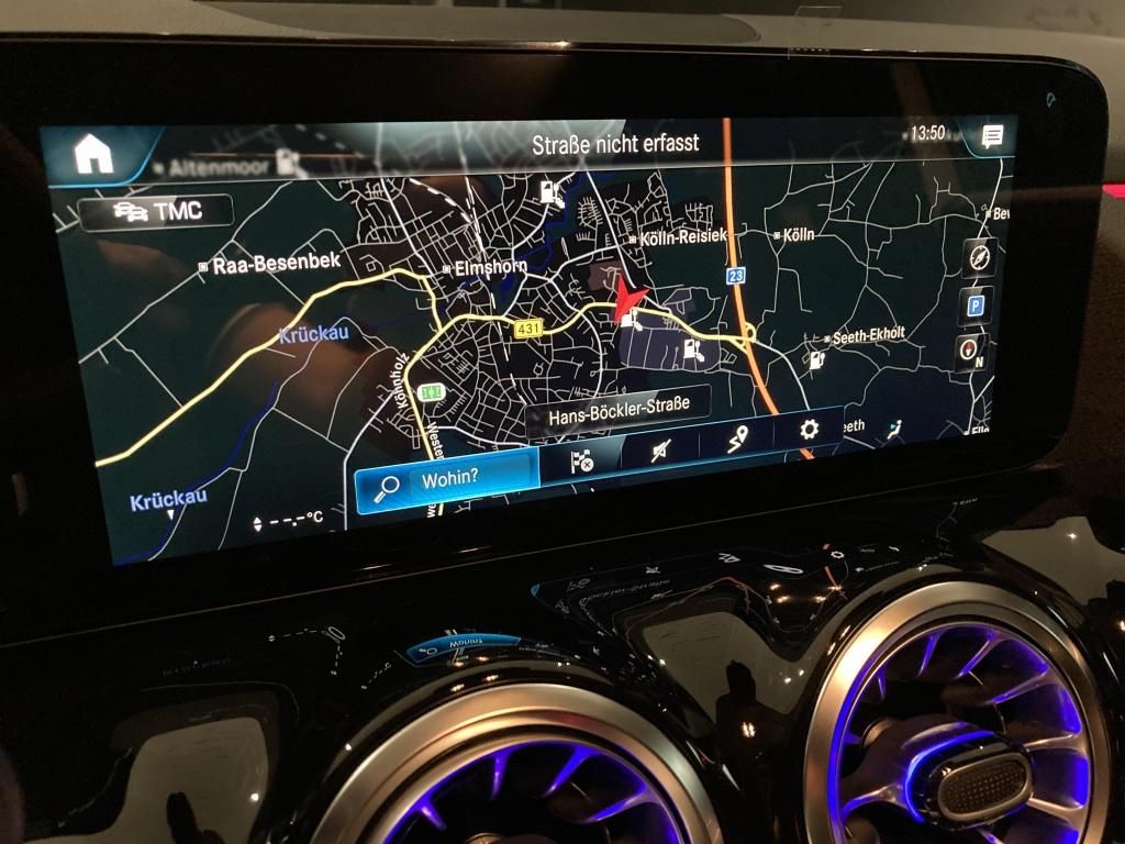 Mercedes-Benz GLA 250 2023