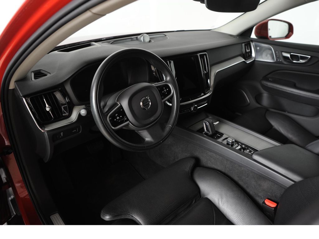 Volvo V60 Cross Country 2020