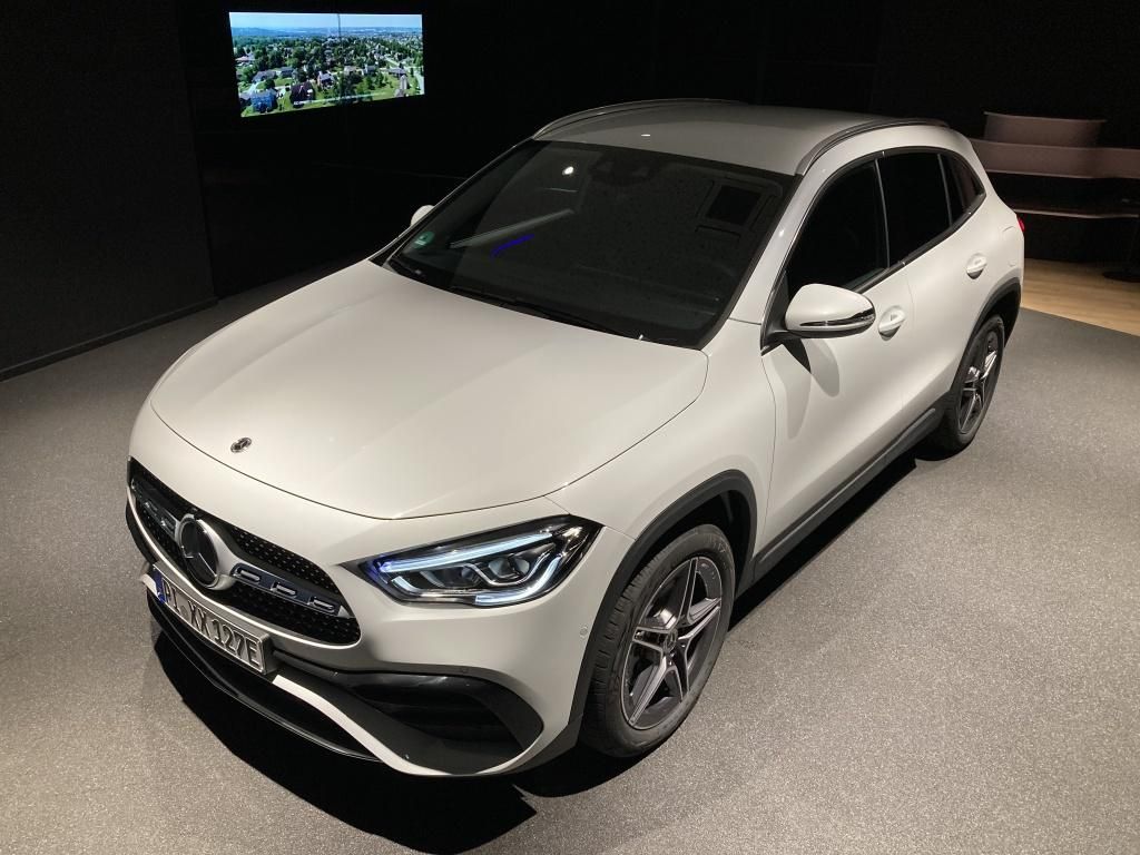Mercedes-Benz GLA 250 2023
