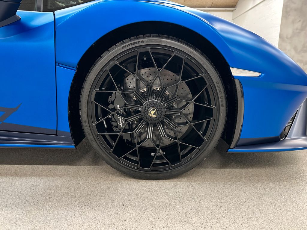 Lamborghini Huracán 2024