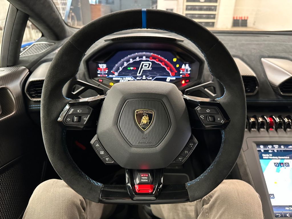 Lamborghini Huracán 2024