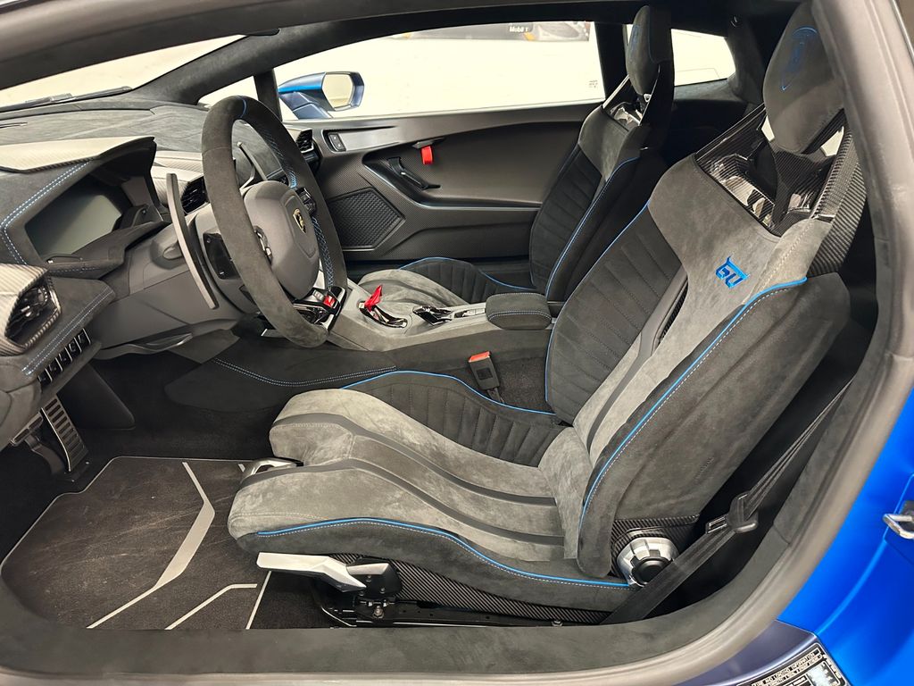 Lamborghini Huracán 2024