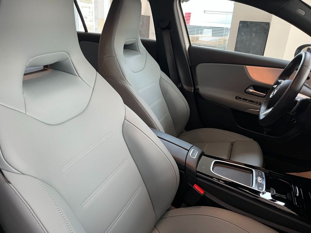 Mercedes-Benz A 250 2024