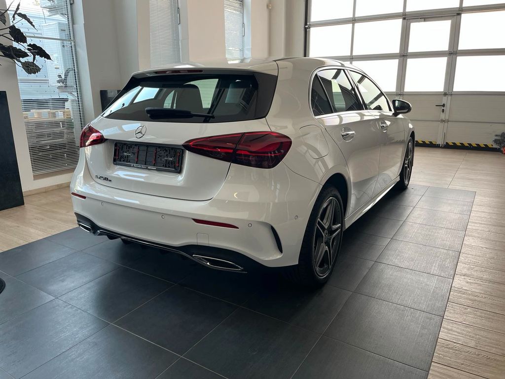 Mercedes-Benz A 250 2024
