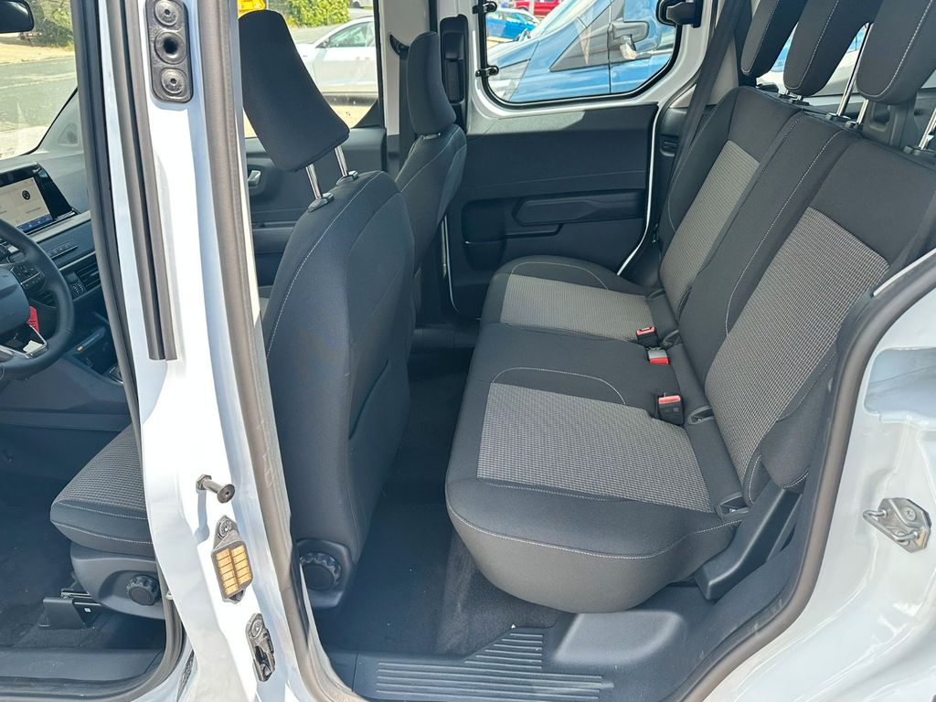 Ford Tourneo Courier 2024