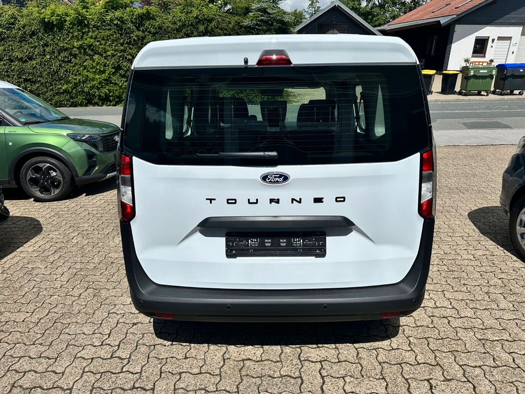 Ford Tourneo Courier 2024