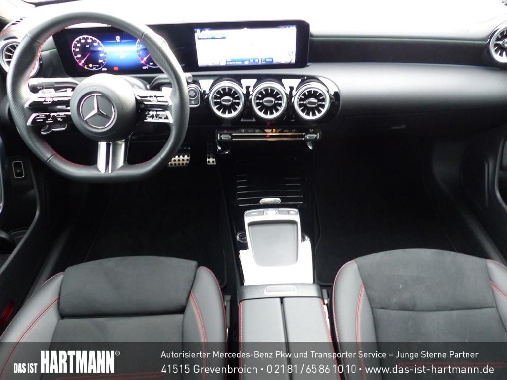 Mercedes-Benz CLA 200 2024