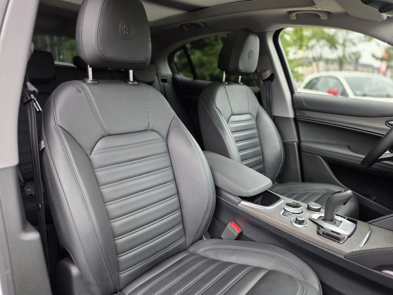 Alfa Romeo Stelvio 2021