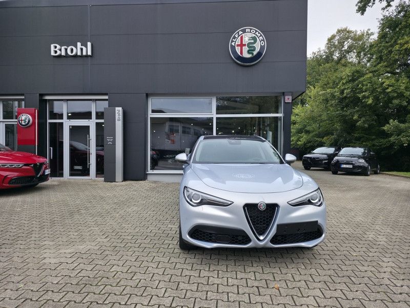 Alfa Romeo Stelvio 2021