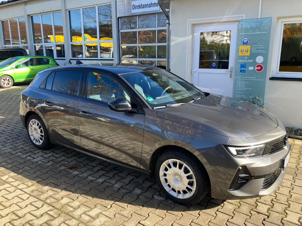 Opel Astra 2025