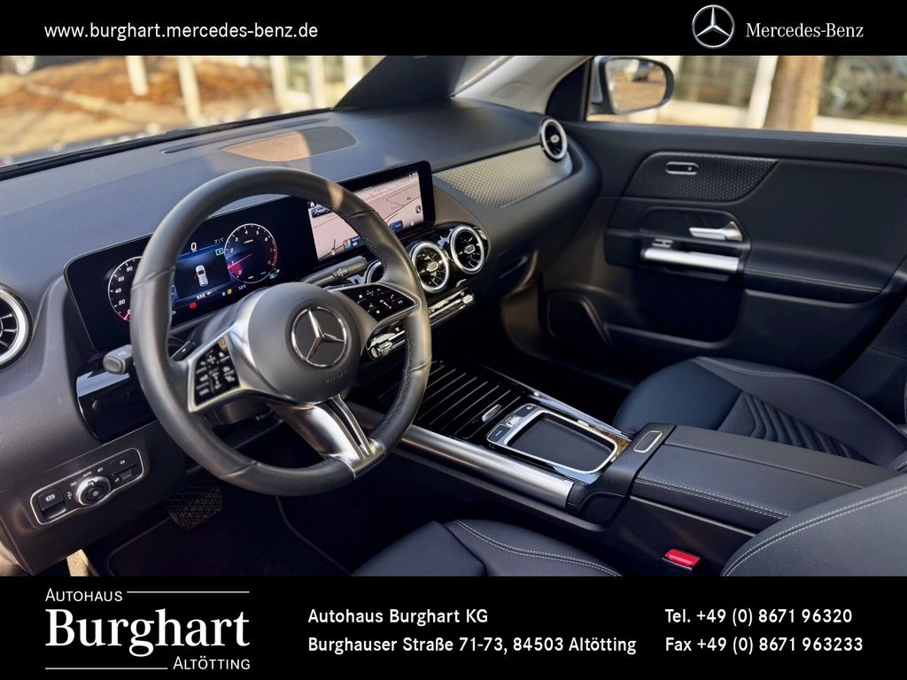 Mercedes-Benz GLA 200 2024