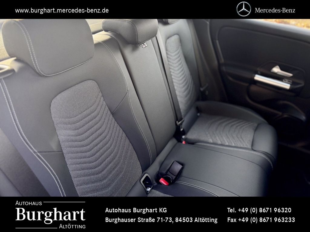 Mercedes-Benz GLA 200 2024