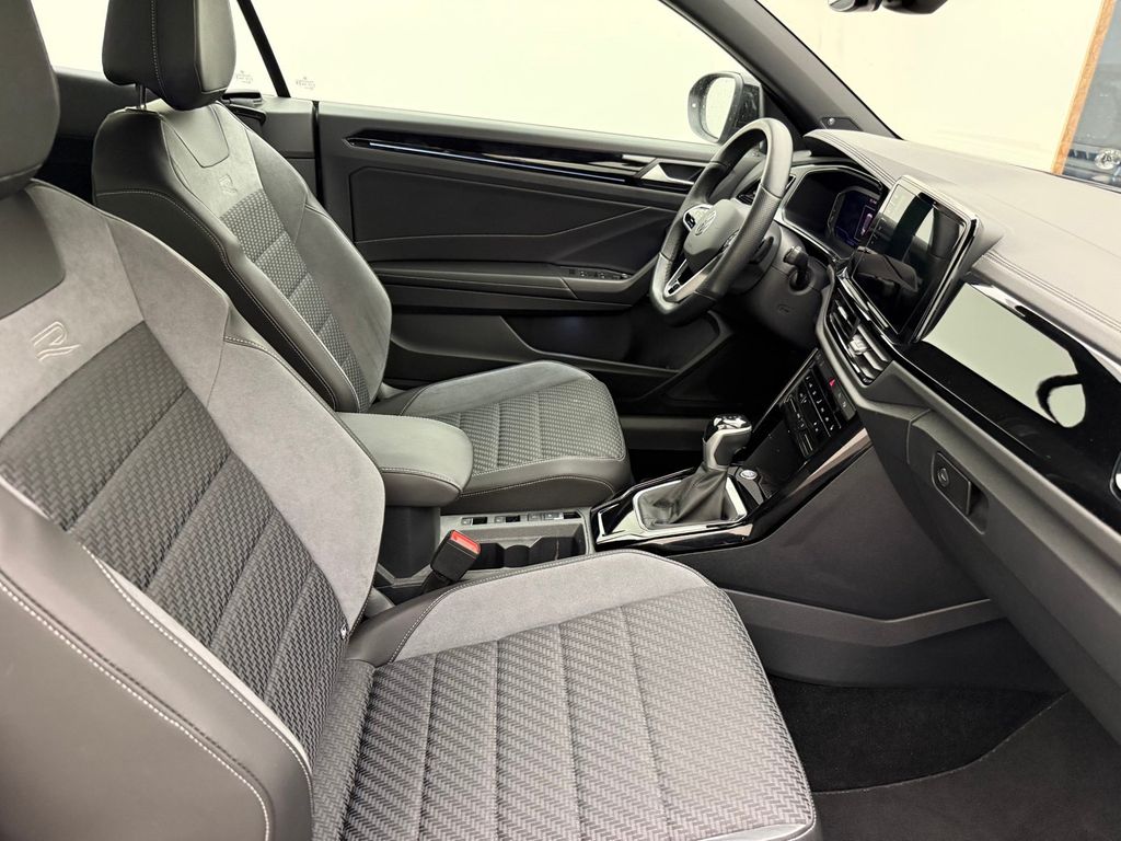 Volkswagen T-Roc 2023