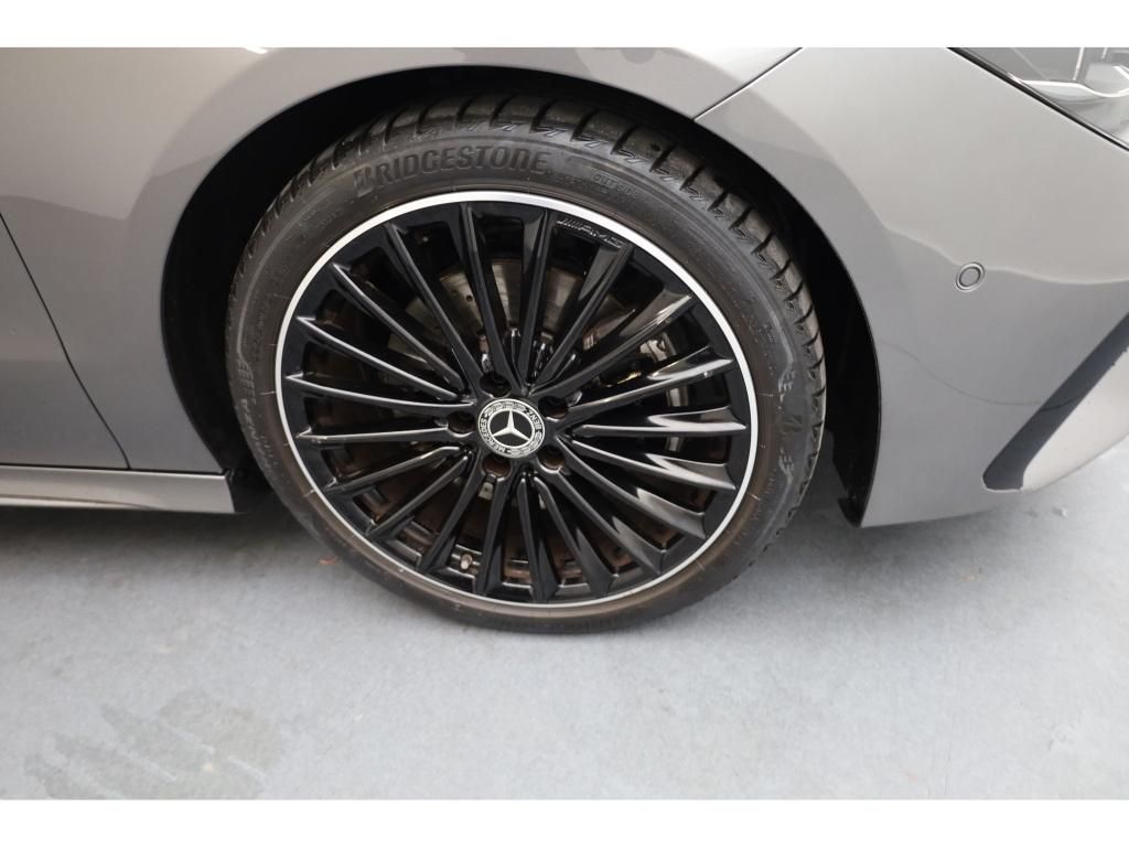 Mercedes-Benz CLA 200 2024