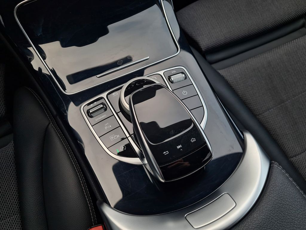 Mercedes-Benz C 220 2021