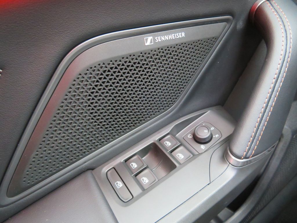 Cupra Leon 2025