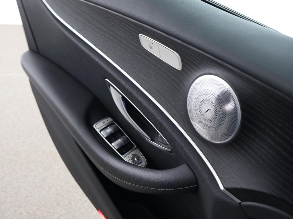 Mercedes-Benz E 300 2020