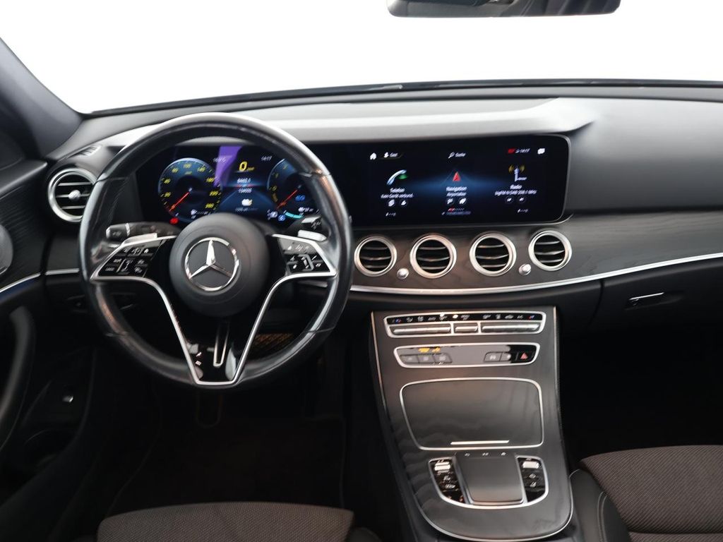 Mercedes-Benz E 300 2020