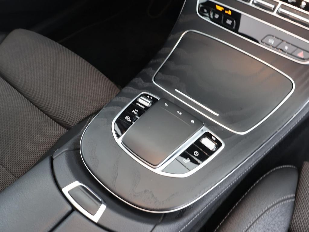 Mercedes-Benz E 300 2020