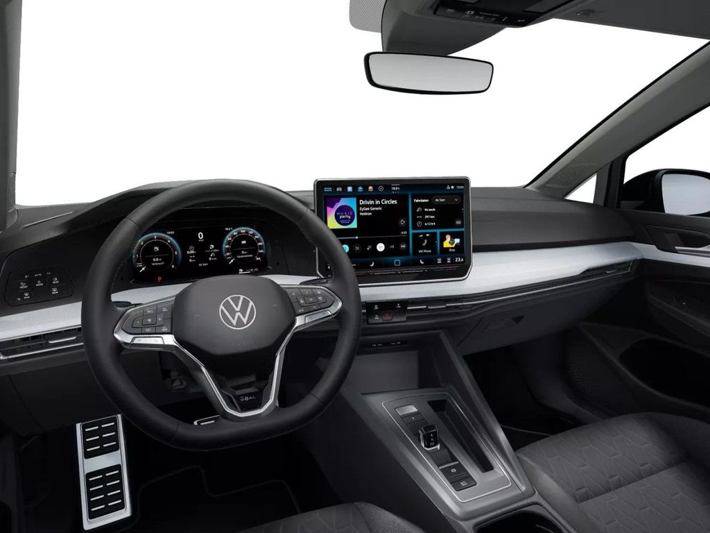 Volkswagen Golf 2024