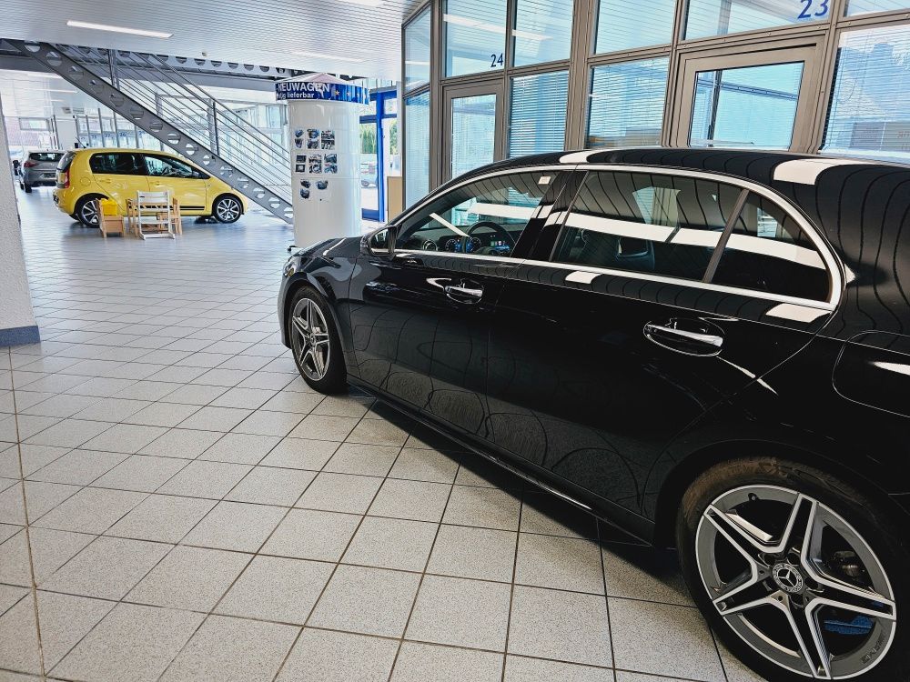 Mercedes-Benz A 180 2023