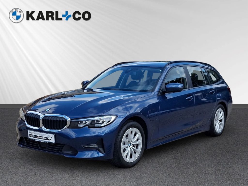 BMW 330 2021