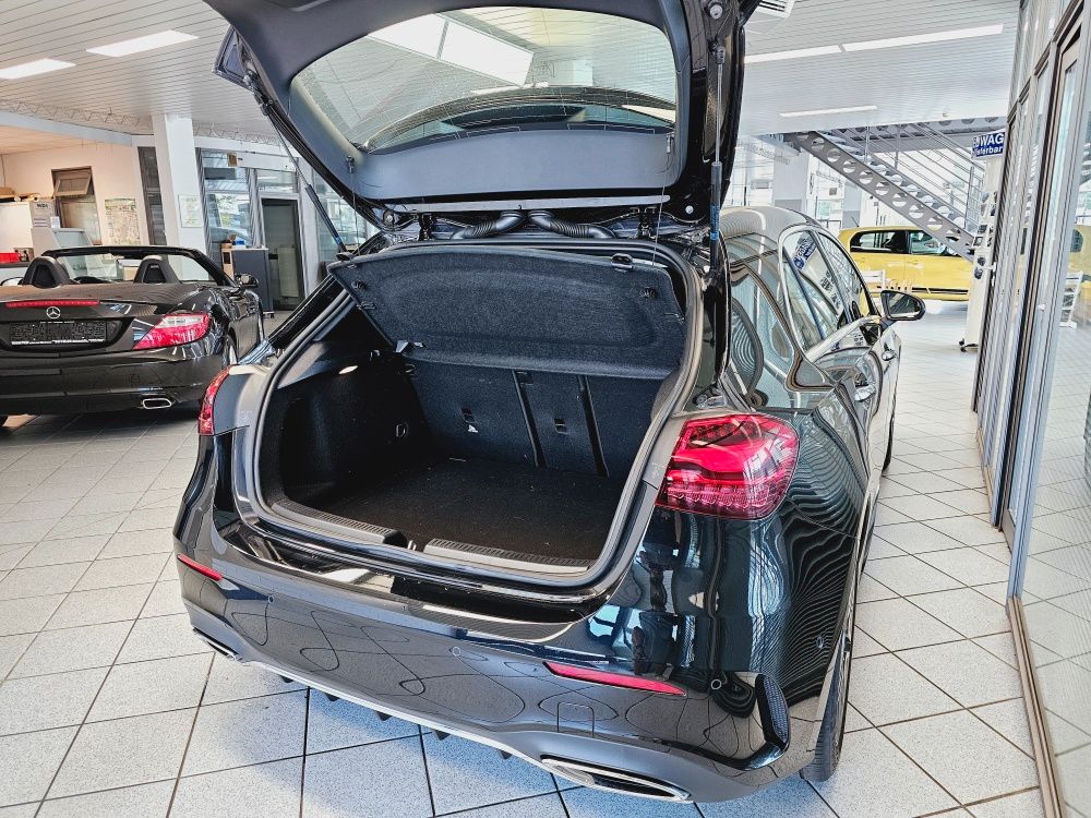 Mercedes-Benz A 180 2023