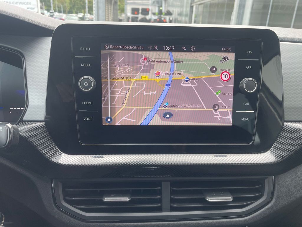 Volkswagen T-Cross 2024