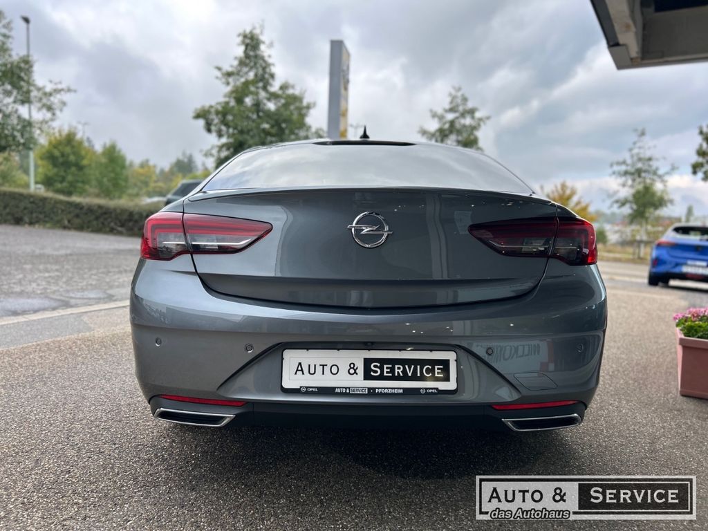 Opel Insignia 2022