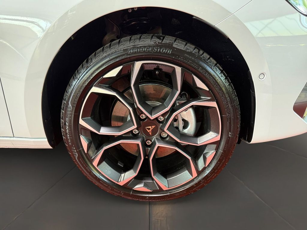 Cupra Leon 2025