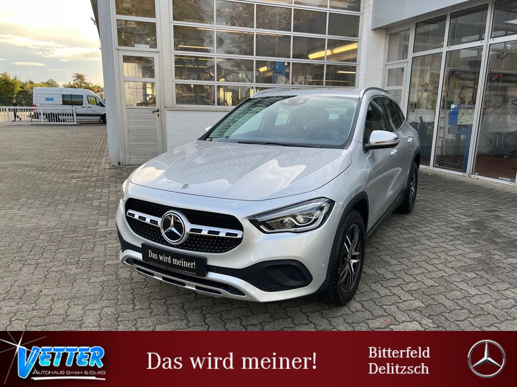 Mercedes-Benz GLA 200 2020