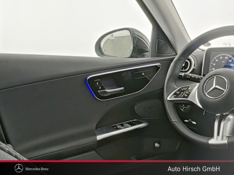 Mercedes-Benz C 220 2025