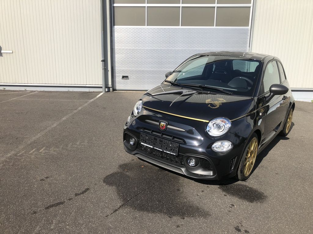 Abarth 595 2021